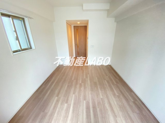 エスリードレジデンス弁天町グランデの寝室