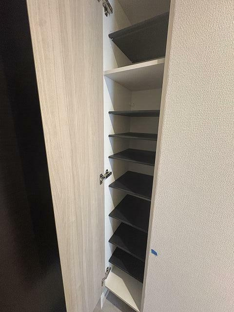 リーヴェル新小岩プレミオの玄関