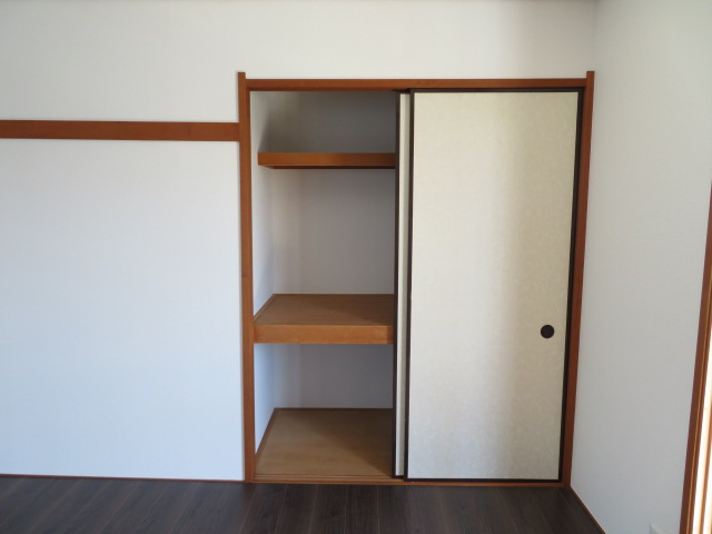 高崎市吉井町1期　中古1499の収納