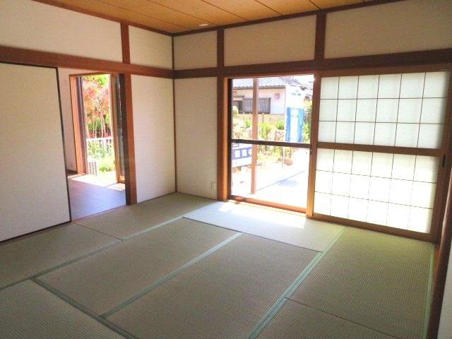 高崎市吉井町1期　中古1499の和室