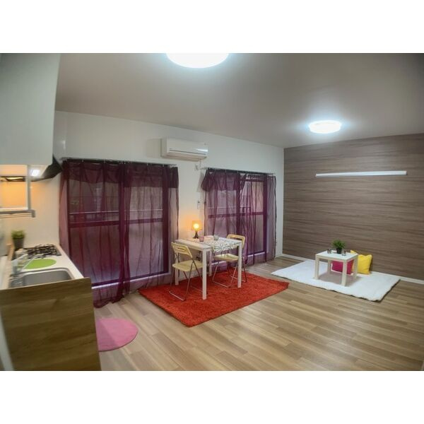 エステイタスKH-1　　刈谷市の賃貸ならクラスホーム刈谷店の居間・リビング