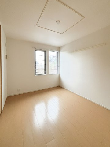 ヴィラ　セントウェル　Ｂの洋室