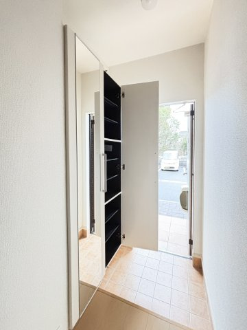 ヴィラ　セントウェル　Ｂの収納