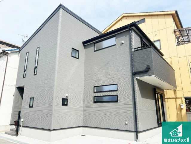 大阪市平野区加美東　第6期　新築一戸建てのトイレ|シンプルなトイレは落ち着く空間！お手入れも簡単です！