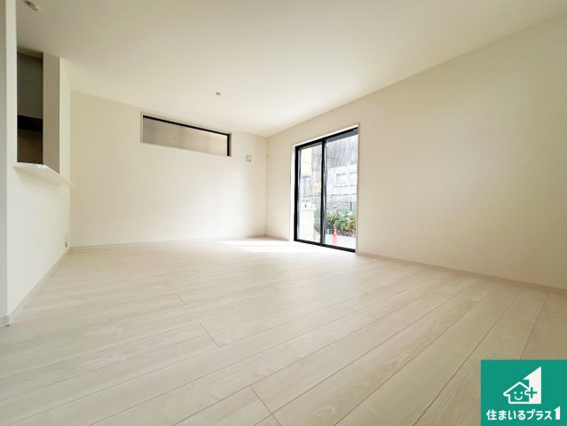 大阪市平野区加美東　第6期　新築一戸建ての外観|周辺は落ち着いた街並みの住宅地！子育てがしやすい住環境です！まだ未完成ですが、現地でしかわからない事もございます。是非一度ご覧ください。