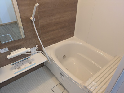 【浴室】 | Oak  tree