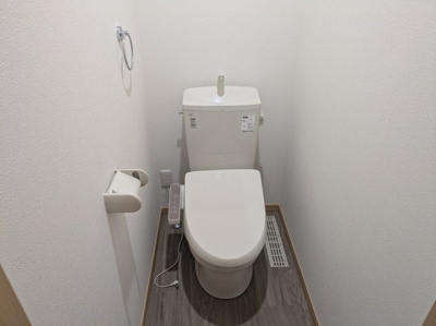 【トイレ】 | Oak  tree