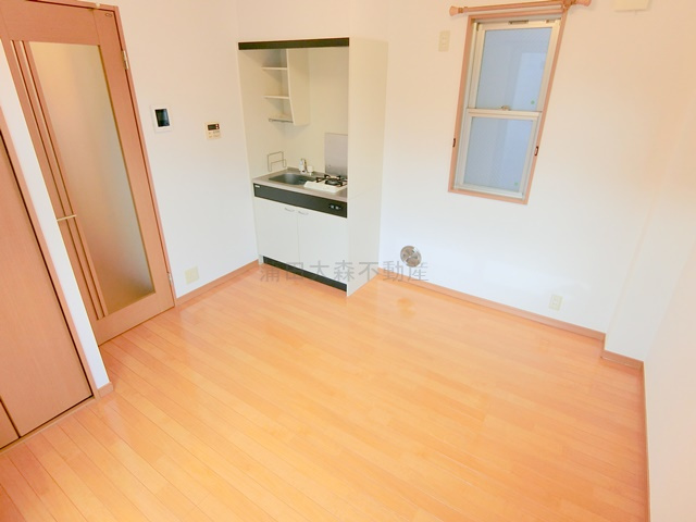 ROUND.7の居間・リビング