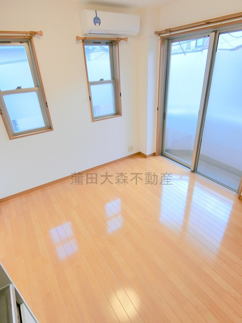 ROUND.7の居間・リビング