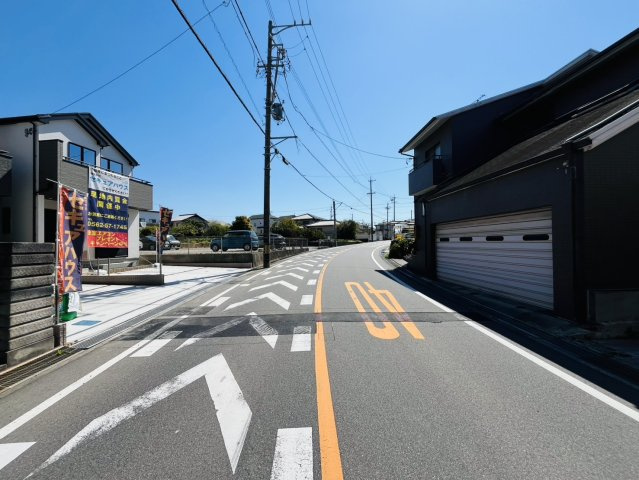 刈谷市荒井町2丁目7番23『仲介手数料無料』新築一戸建て・建売の前面道路含む現地写真