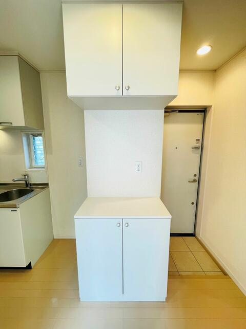 メゾン・ブランの玄関