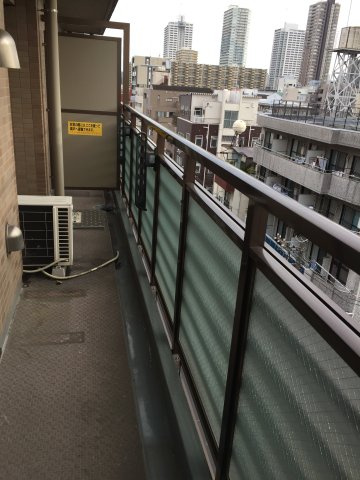 コスモ菊川参番館のバルコニー
