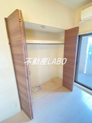 ラグゼ弁天町　の収納