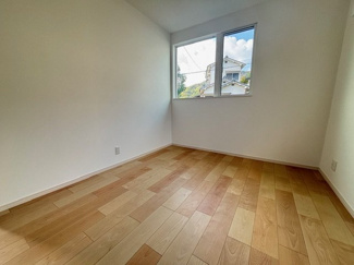 【洋室】 | 呉市仁方本町1　限定1棟