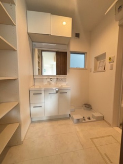 【独立洗面台】 | 呉市仁方本町1　限定1棟