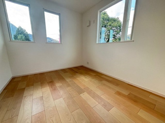 【洋室】 | 呉市仁方本町1　限定1棟