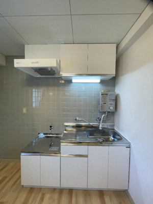 【キッチン】 | クロノス弘明寺西