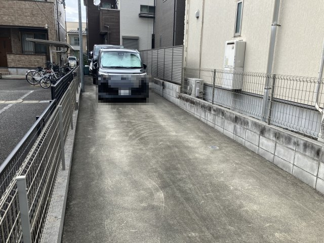 牛立町４－５０－１ＫＯＤＡＴＥＸⅣ－Ｂの駐車場