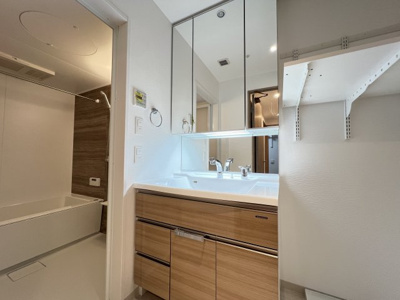 【洗面所】 | LEGALAND+ABENO SANMEICHO