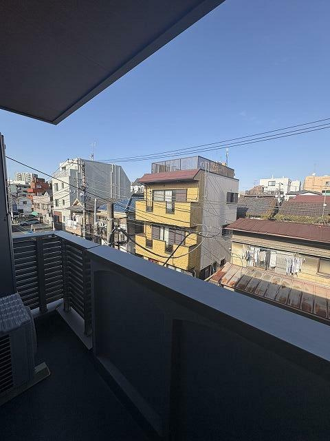 リーヴェル新小岩プレミオのバルコニー