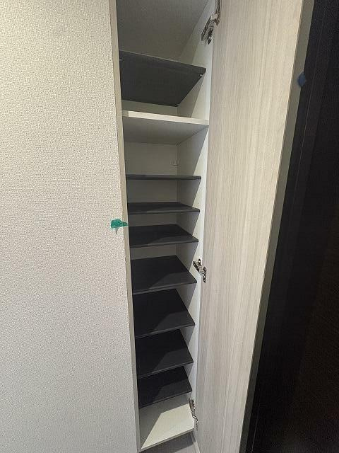 リーヴェル新小岩プレミオの玄関