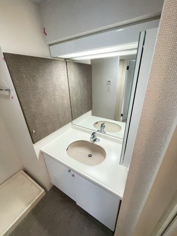 【独立洗面台】