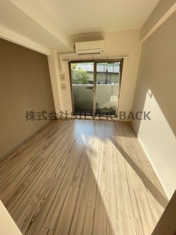 エスリード弁天町パークプレイスの居間・リビング