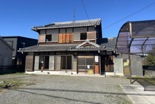 栗東市下戸山の店舗事務所の外観