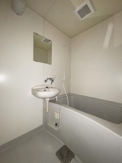 メゾン・トパーズの浴室