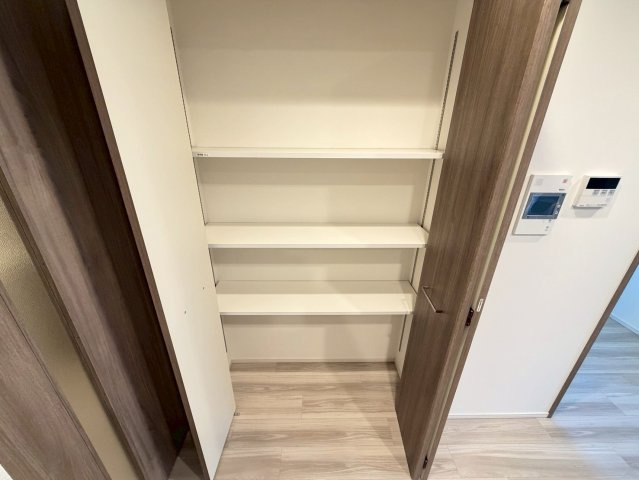 ルフォンプログレ南森町の収納
