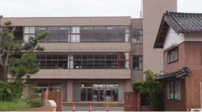 【周辺】 | サンフラワー大社 | 出雲市立荒木小学校まで400m