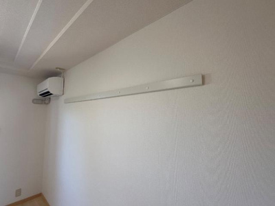 【設備】 | ブラウンハイツ塩冶　Ｂ棟 | ハンガー掛け