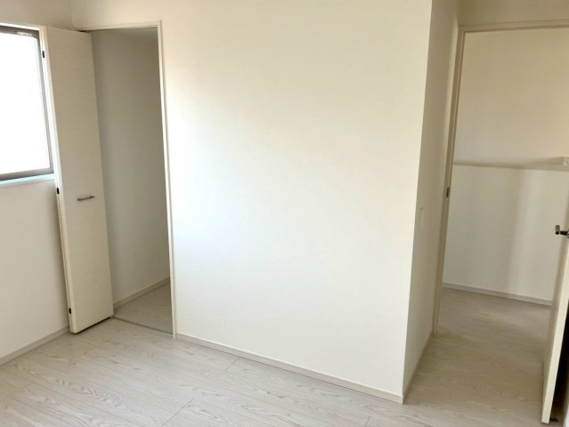 高松市上天神町①　新築戸建　２階建　４LDKの洋室