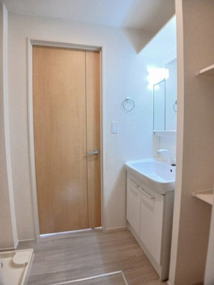 【洗面所】 | ラヒットグロウスＣ