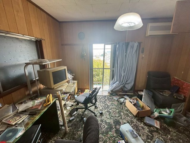 埼玉県狭山市広瀬台1丁目　中古戸建の洋室|２階の洋室です