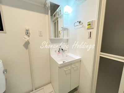 【洗面所】 | ラ・フォート元町中華街 | 独立洗面台あり☆