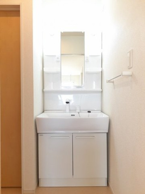 【洗面所】 | エリタージュ