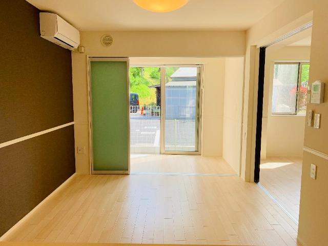 サンフィット・ミワの居間・リビング