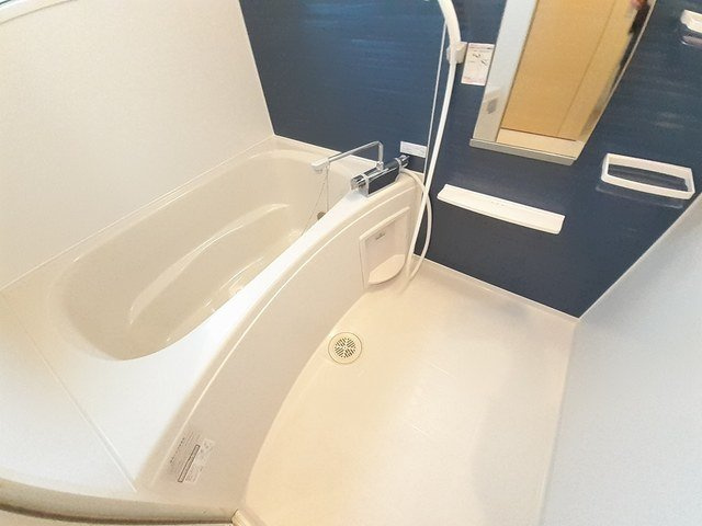 メゾン　ソレイユＣの浴室