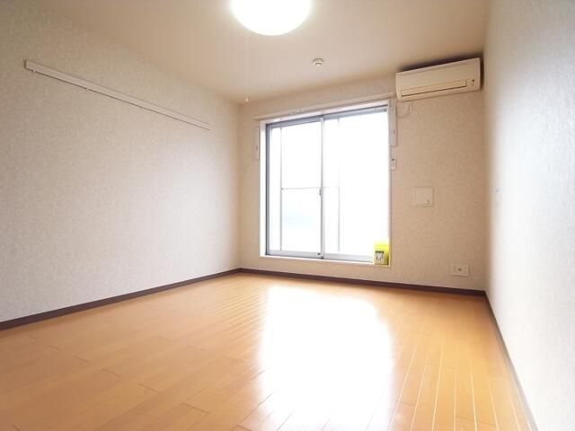 リリックコートハイビスカスの居間・リビング