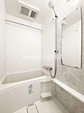 エスリード桜山ル・ヴェールの浴室