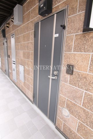 クレアーレ瑞江Ⅵの玄関