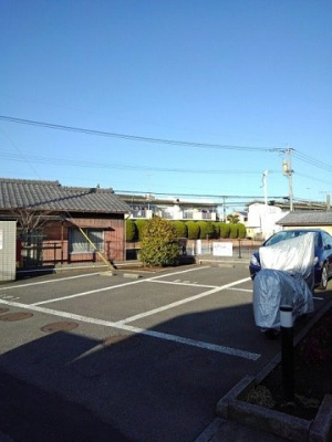 【駐車場】 | ファミーユＡ