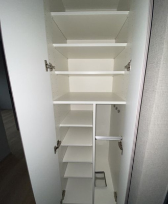 【収納】 | RELUXIA綾瀬Ⅱ | 大きなスペースがあり、収納には困りません