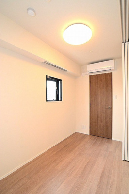 【寝室】 | ステージグランデ秋葉原 | ※カラータイプ異なります