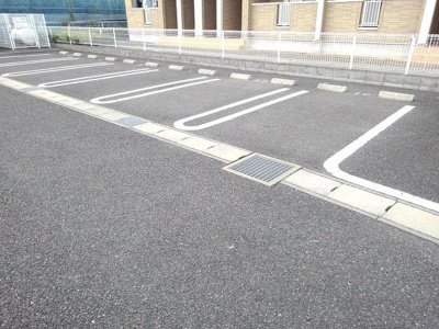 【駐車場】 | アクティブ・ウィングⅥ
