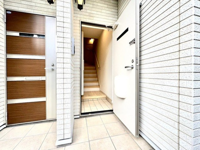 【玄関】 | ミニョン・ハウス