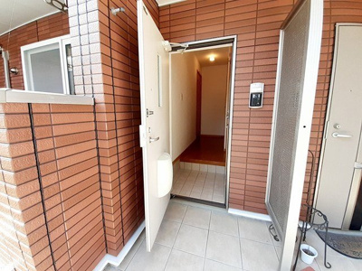 【玄関】 | メゾンスガイ