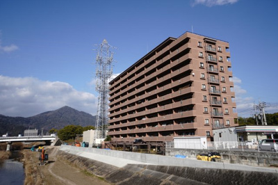 【外観】 | 【上質リノベ】ダイアパレスリバーコート古市 | 現地（2026年1月27日14：00頃）撮影
