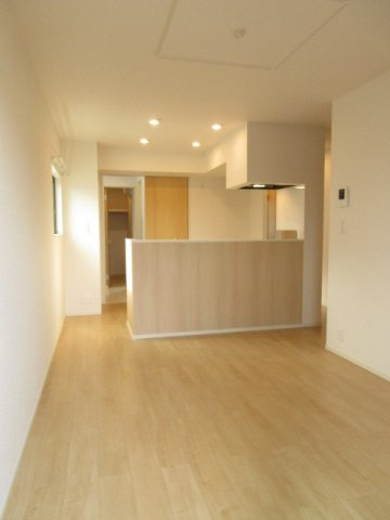 フレスクーラ　Ｂの居間・リビング